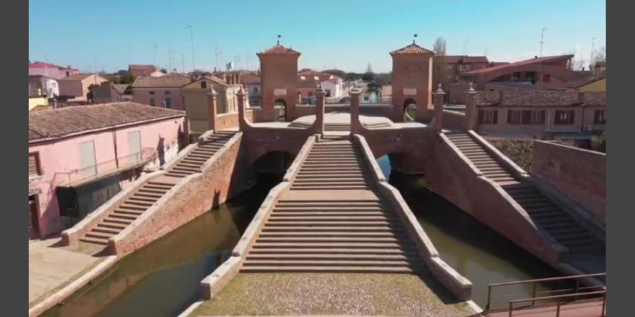 Marina Degli Estensi Floating Resort Llido Degli Estensi Buitenkant foto